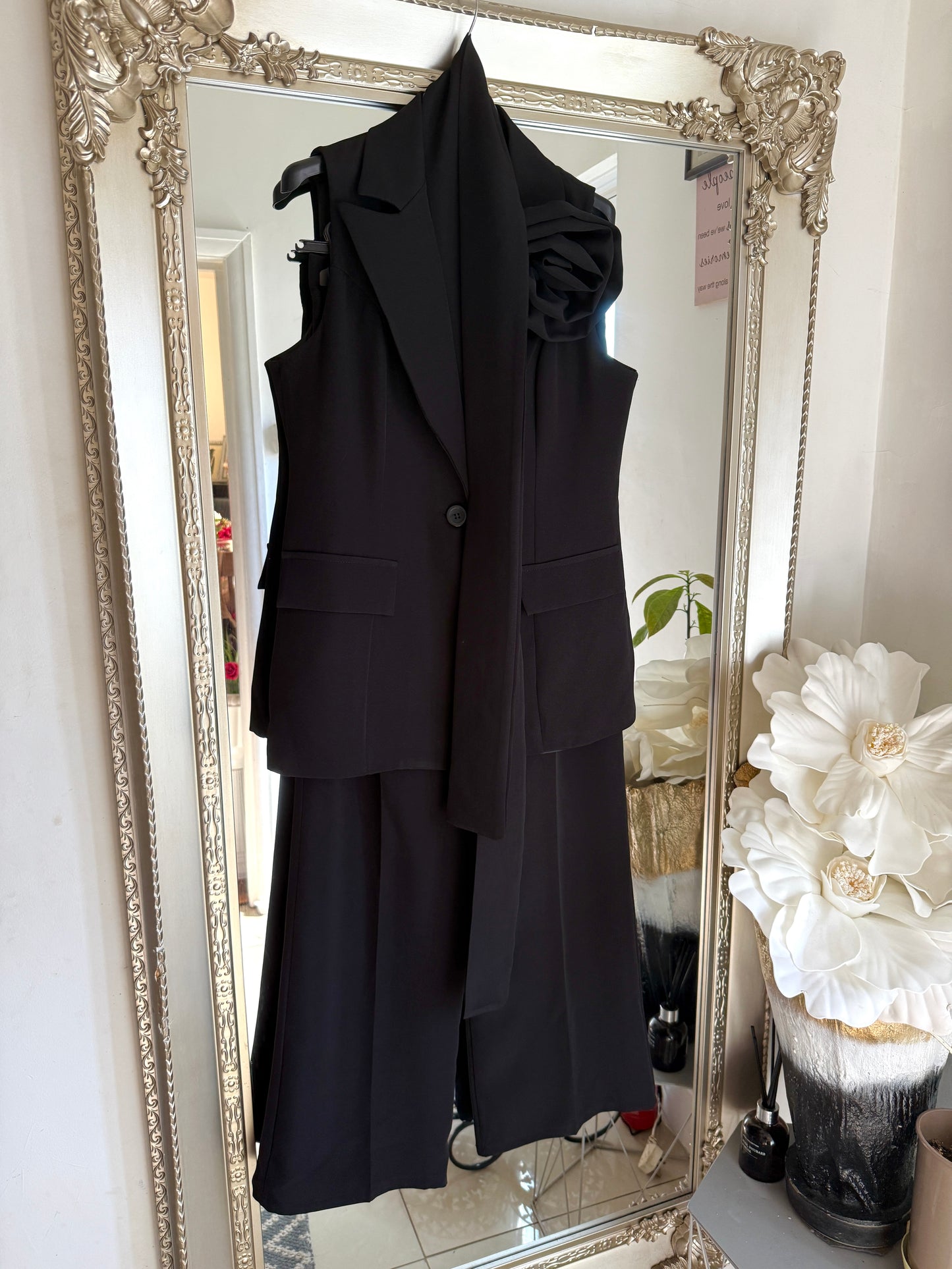 The ‘Zara’ Luxe Corsage Trouser Suit