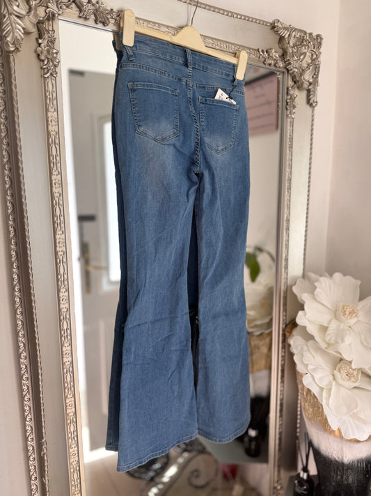 The Bow Flare Leg Stretch Jeans