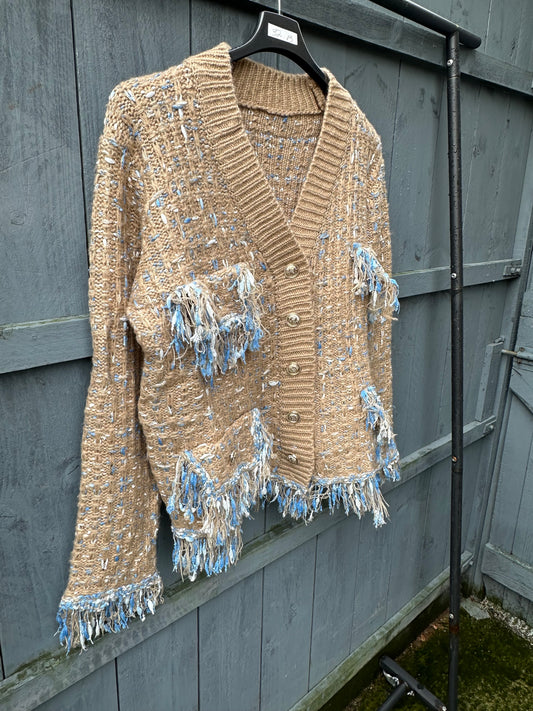 Chunky Knit Frayed Cardigan