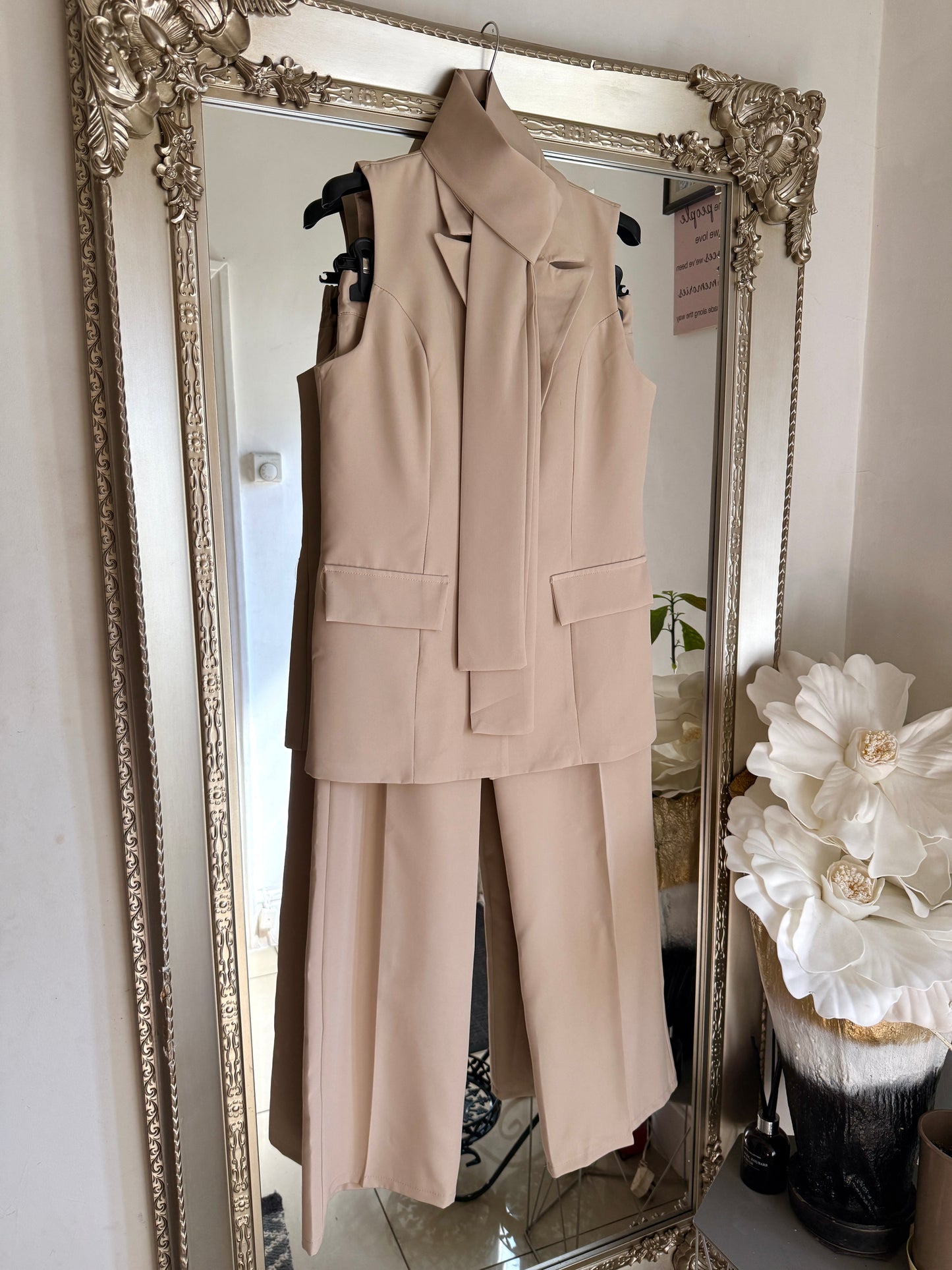 The ‘Zara’ Luxe Corsage Trouser Suit
